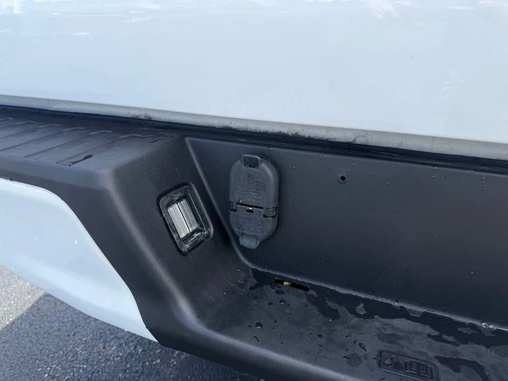 Used 2020 White Ford XLT image 43