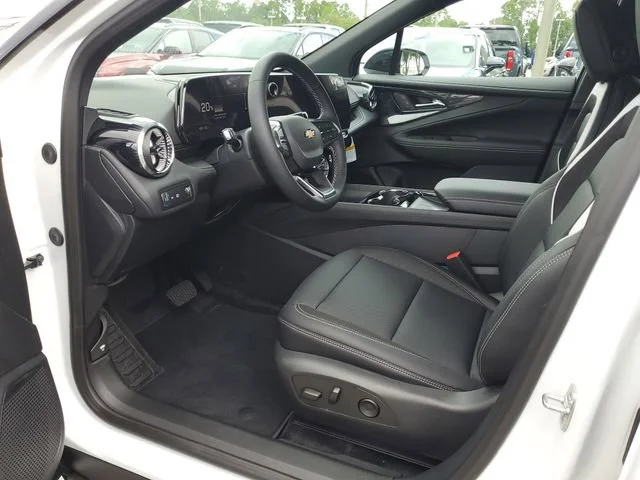 2025 Chevrolet Blazer EV LT - Photo 30