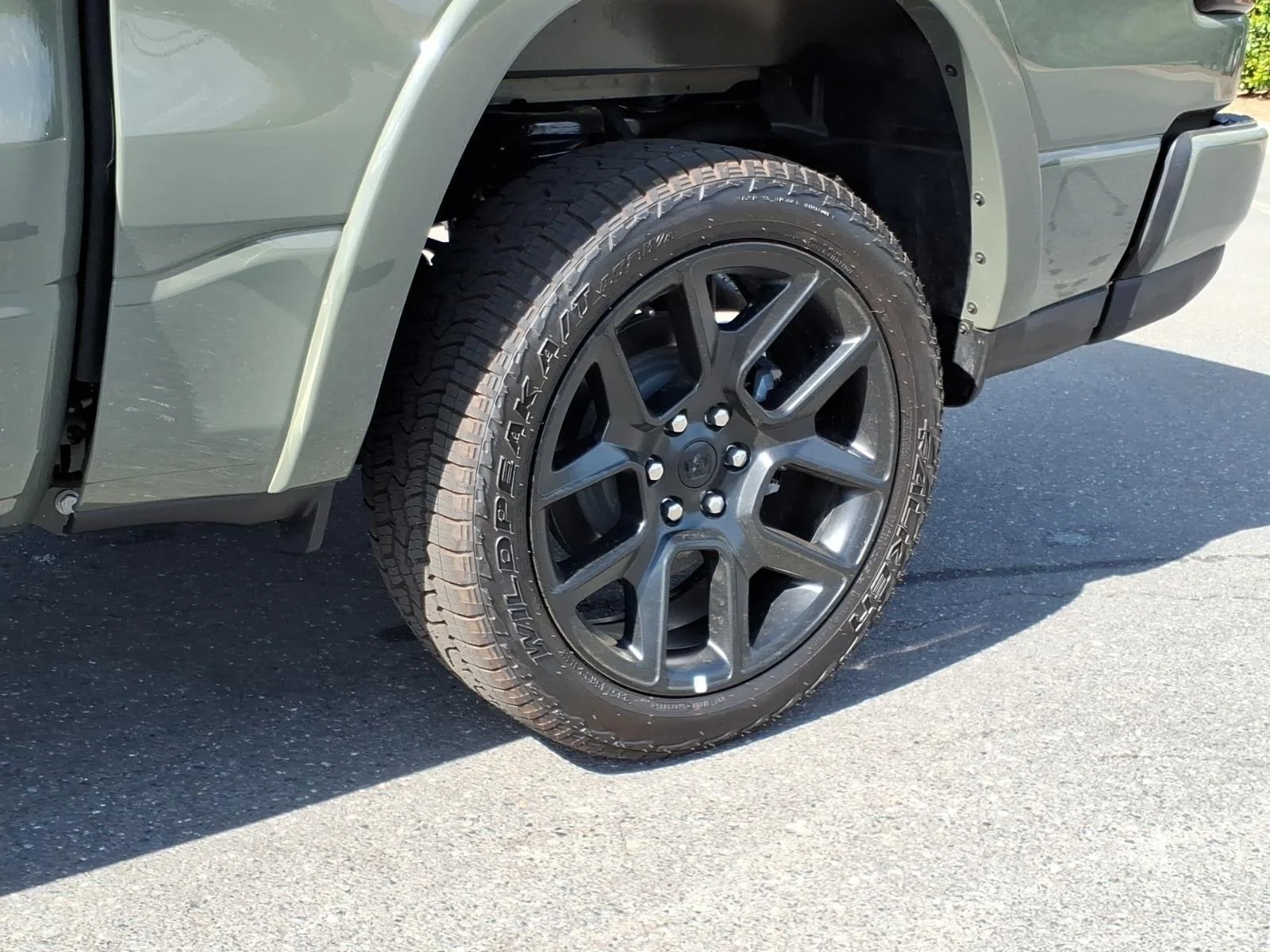 New 2026 Canyon Lake Exterior Paint RAM Laramie image 12
