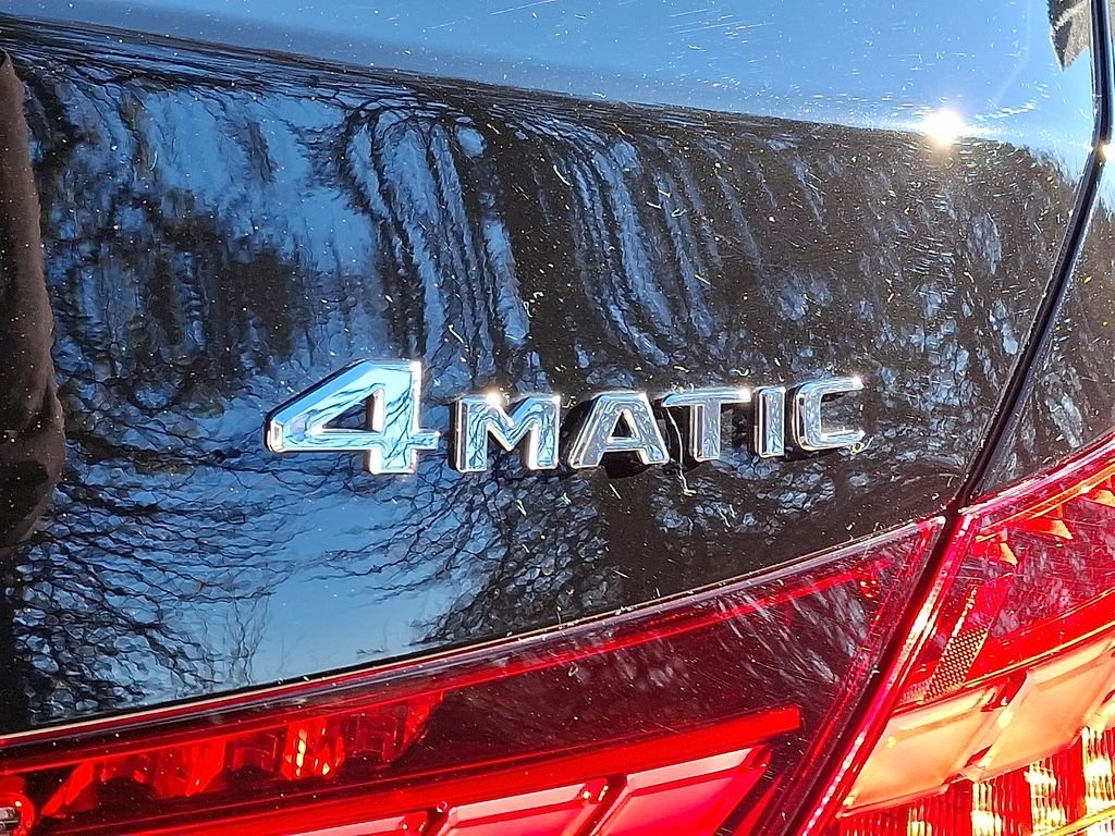 2025 Mercedes-Benz C-Class Sedan C 300 - Photo 29