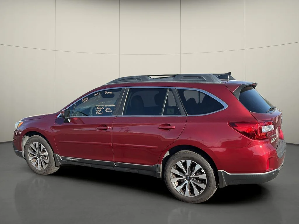 Used 2017 Red Subaru 2.5i image 5