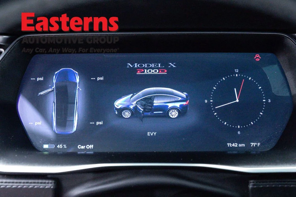 Used 2017 Blue Tesla P100D image 13