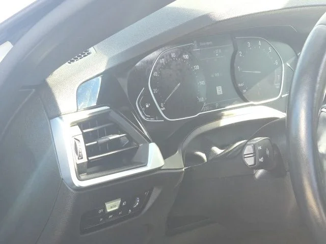 Used 2022 White BMW 230i image 16