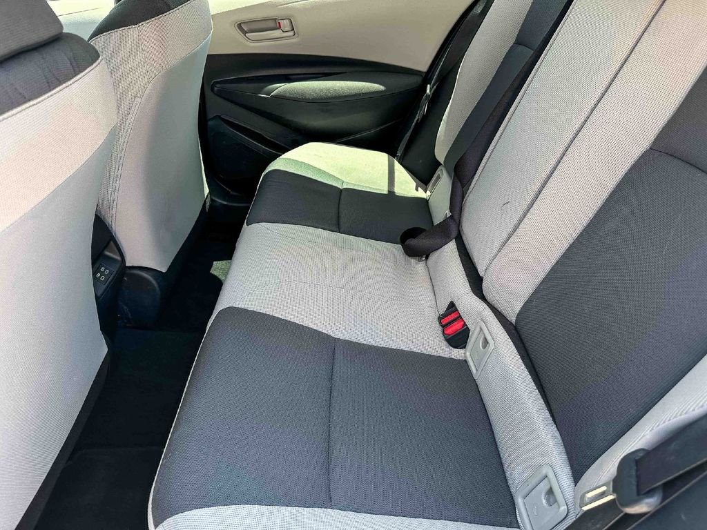Used 2023 White Toyota LE image 17