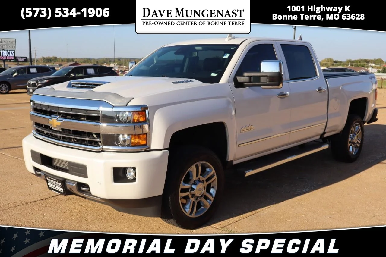 2019 Chevrolet Silverado HD High Country 4WD Crew Cab Standard Box's photo