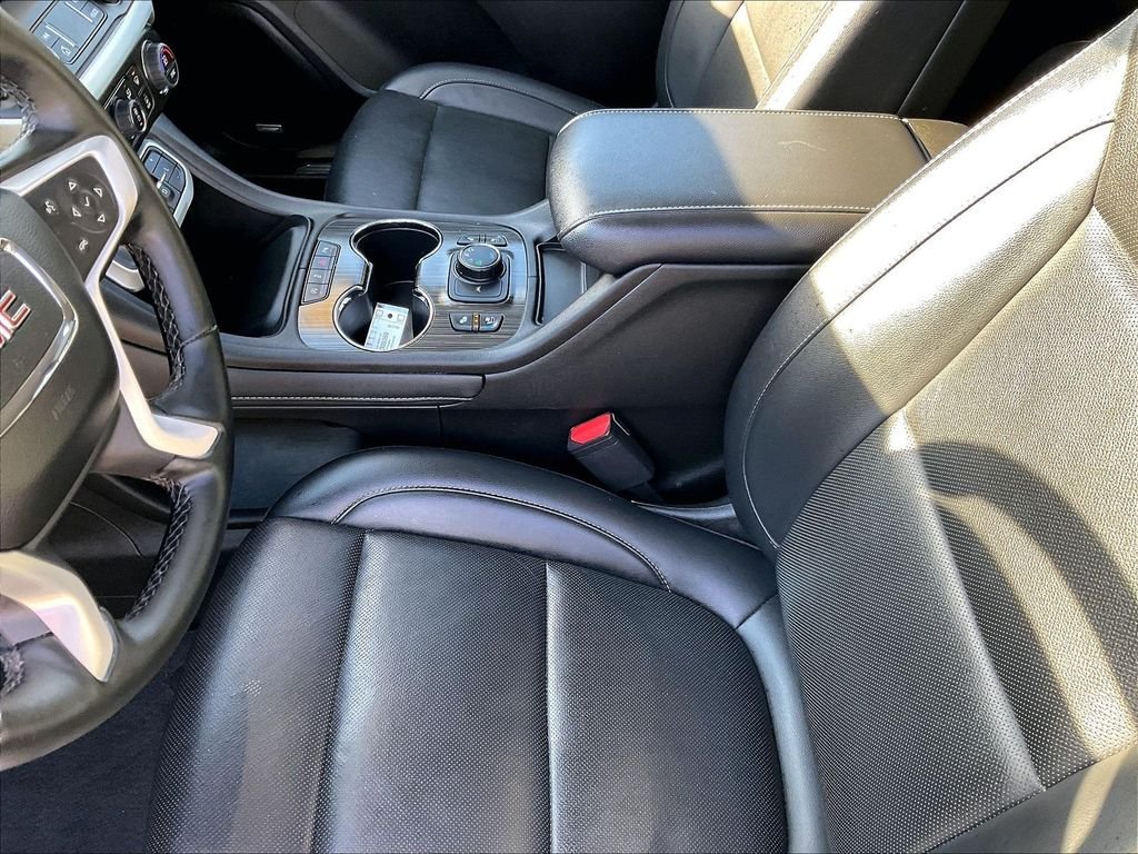 Used 2023 Summit White GMC SLT image 21