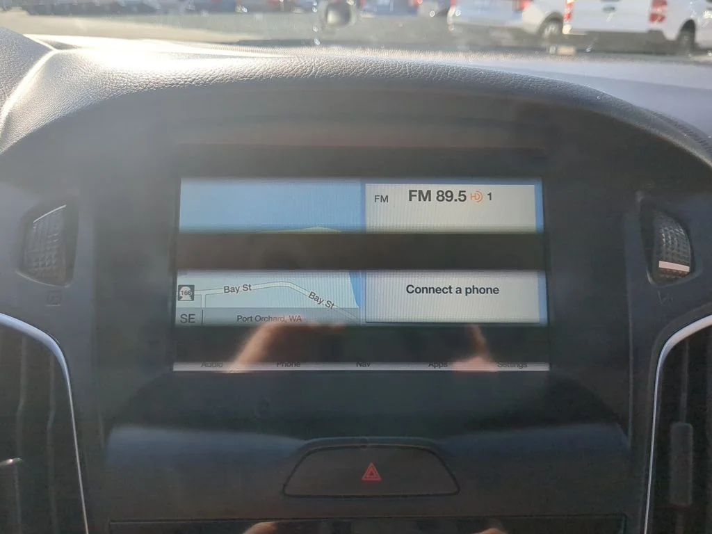 Used 2018 Red Ford SEL image 23