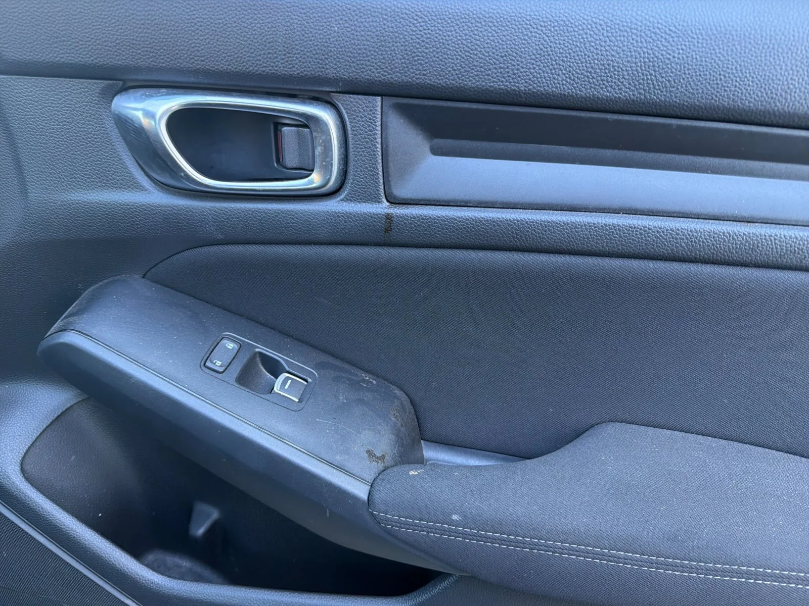Used 2025  Honda Sport image 19