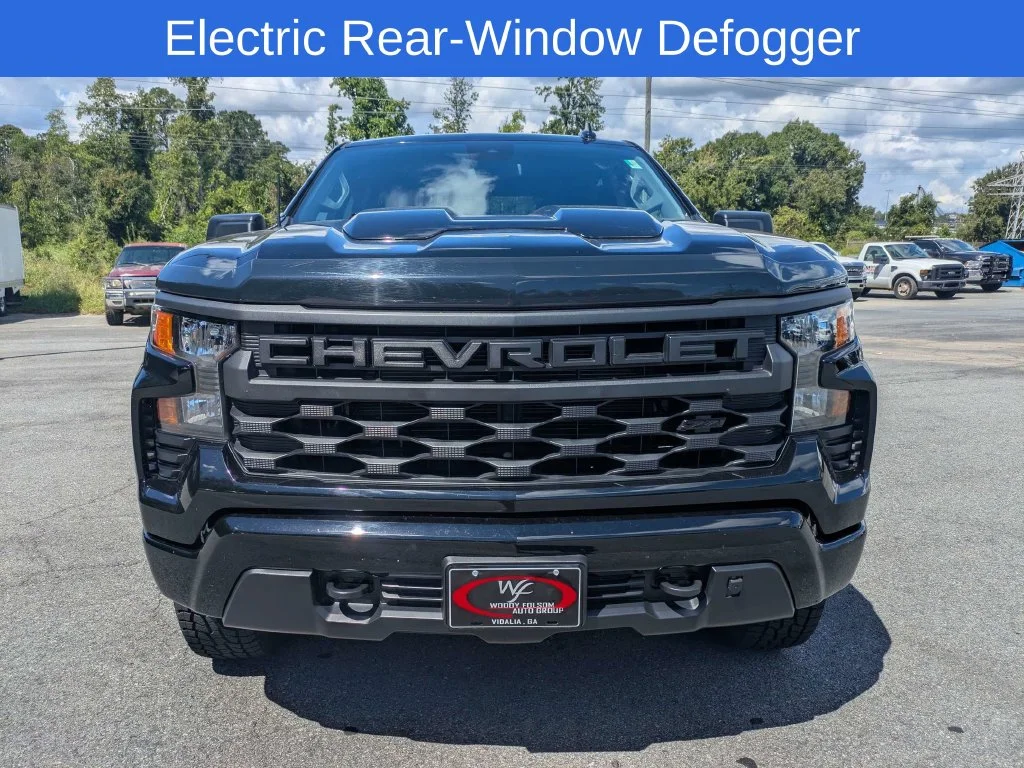 Used 2025 Black Chevrolet Custom Trail Boss image 9