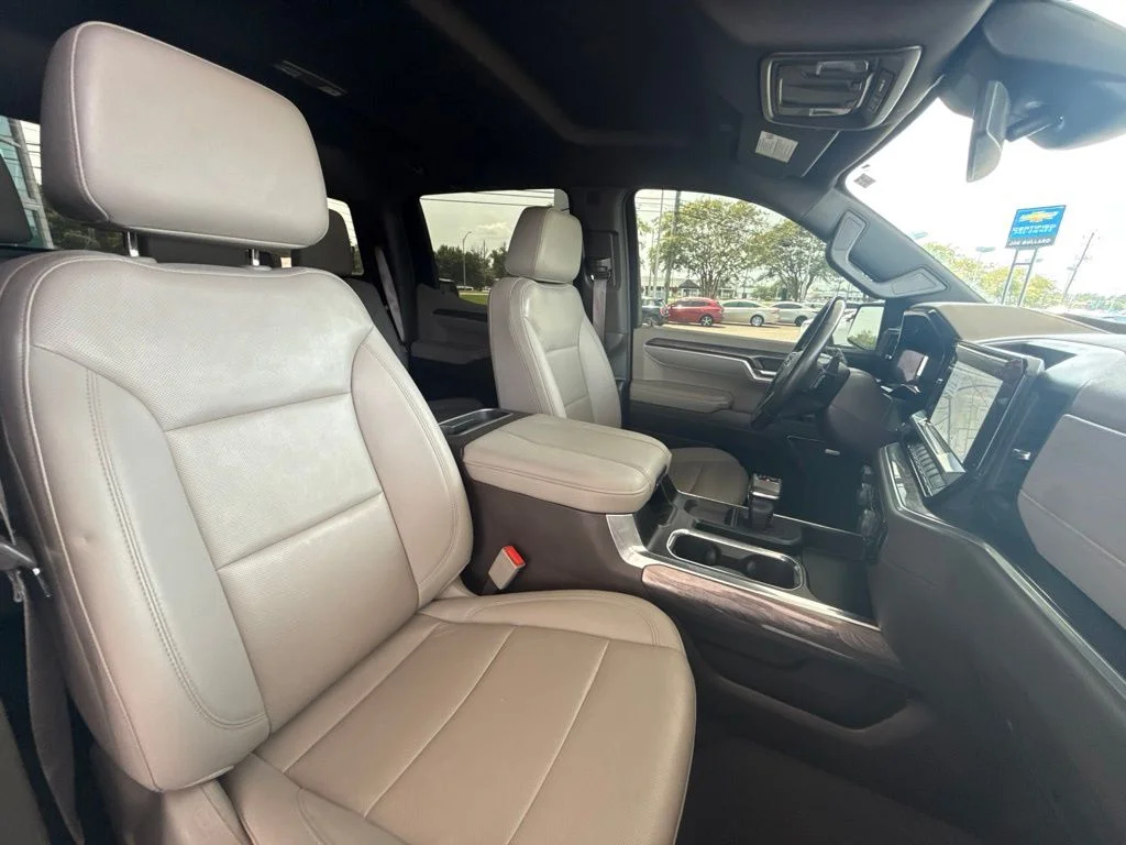 Used 2024 Black Chevrolet LTZ image 36