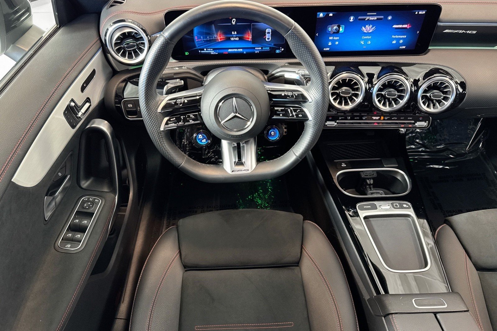 Certified Used 2025 Polar White Mercedes-Benz AMG® CLA 35 4MATIC Coupe image 21