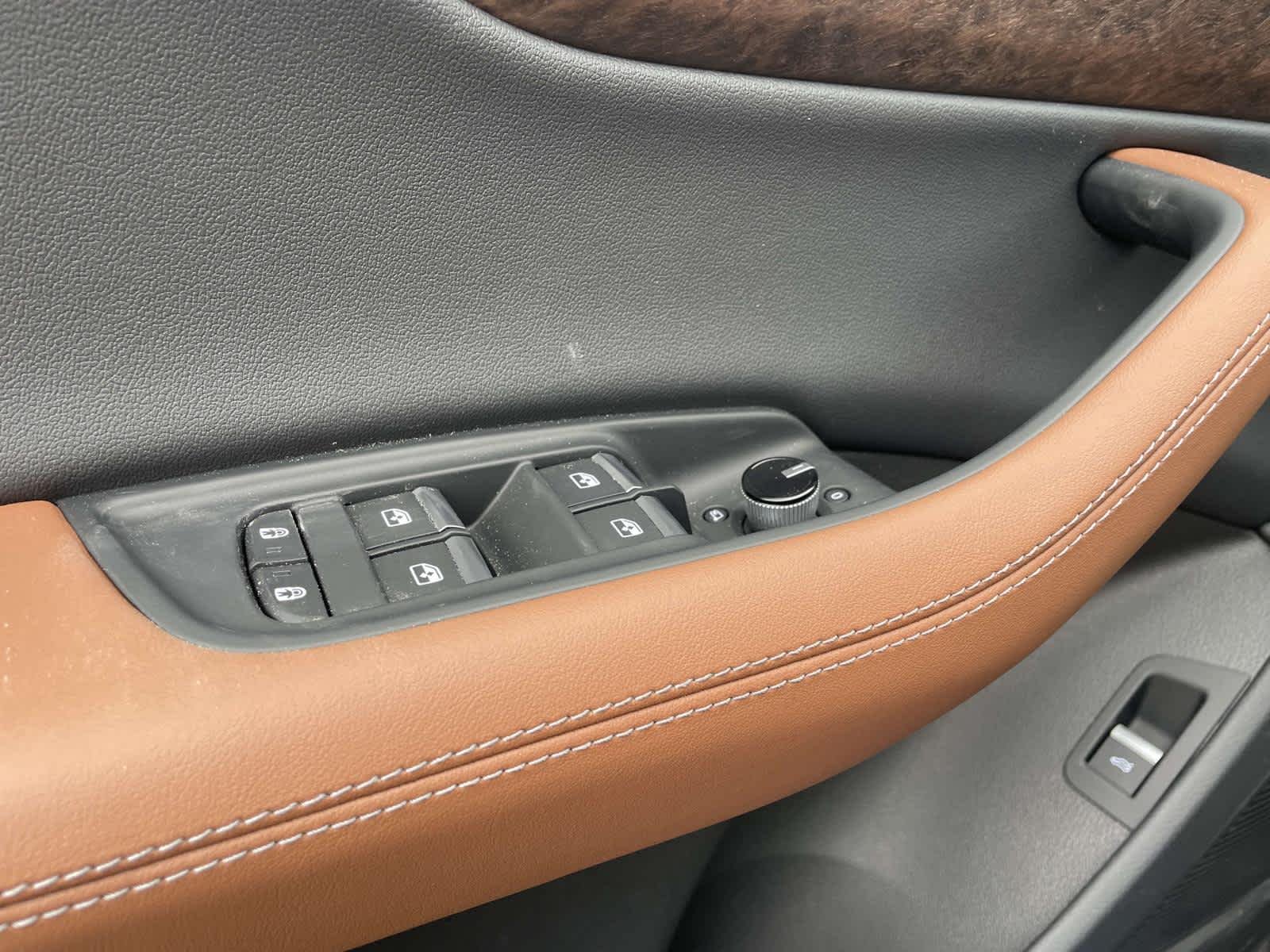 New 2026 3M3M/ Audi Premium Plus image 32