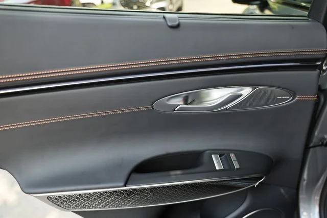New 2026 Savile Silver Genesis 3.5T Sport Prestige image 23