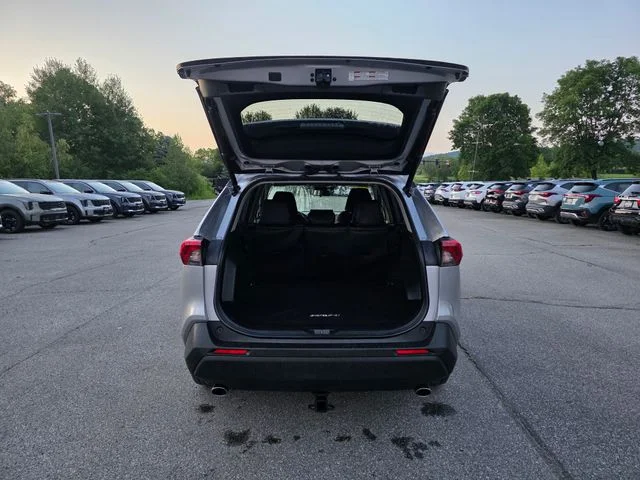 Used 2019 Silver Sky Metallic Toyota XLE image 10