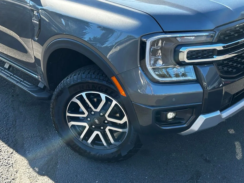New 2026 Carbonized Gray Metallic Ford Lariat® image 2