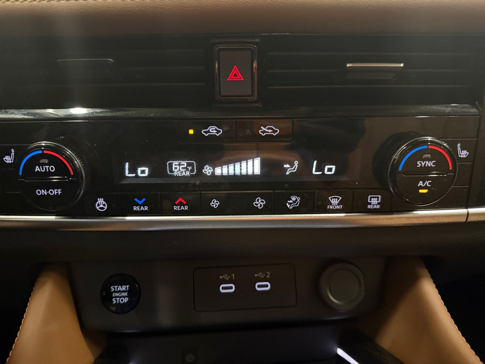 Used 2025 Everest White Pearl/Super Black Nissan Platinum image 19