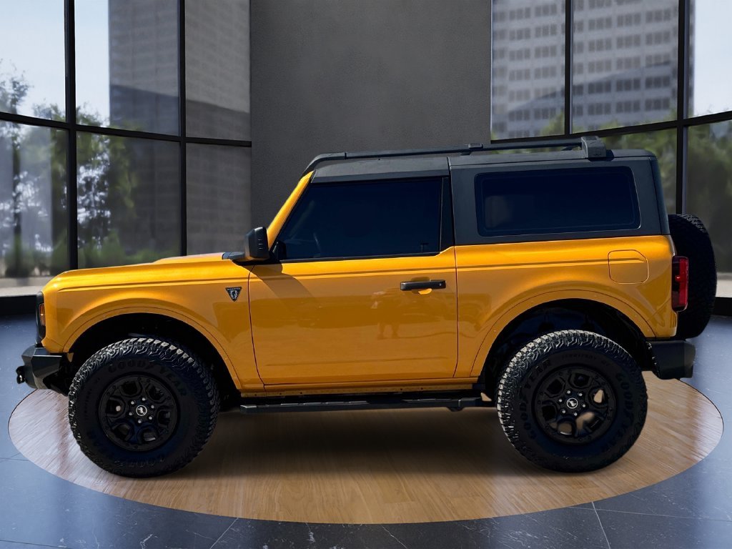 Used 2022 Orange Metallic Ford Base image 6