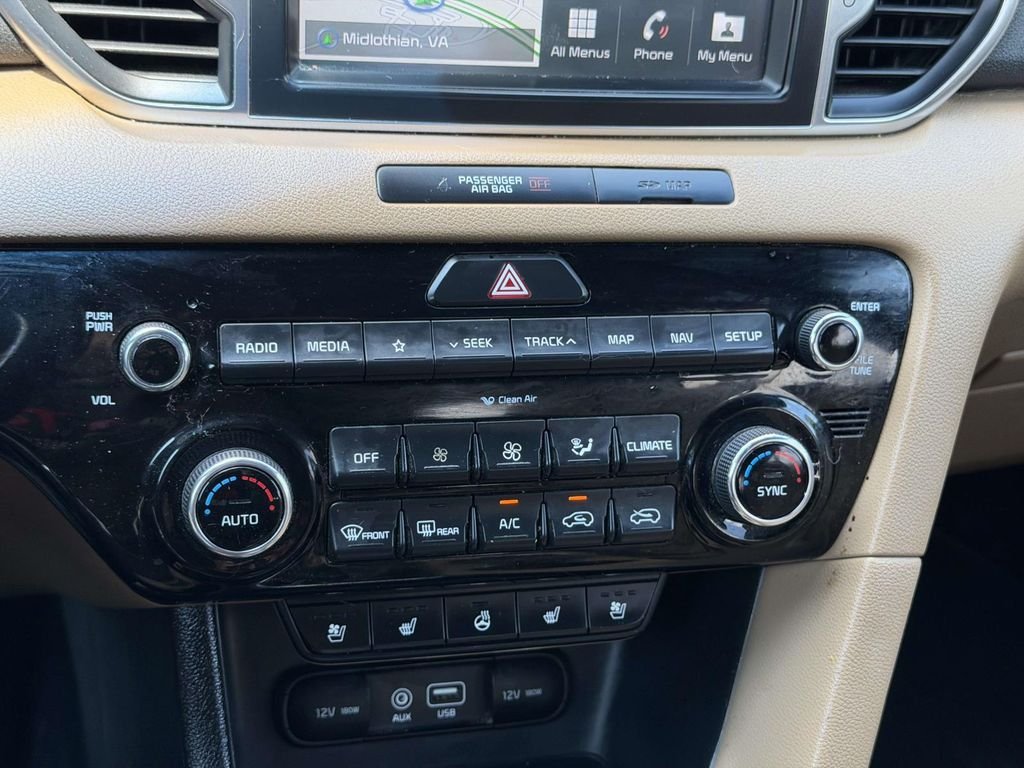 Used 2018 Brown Kia SX image 5