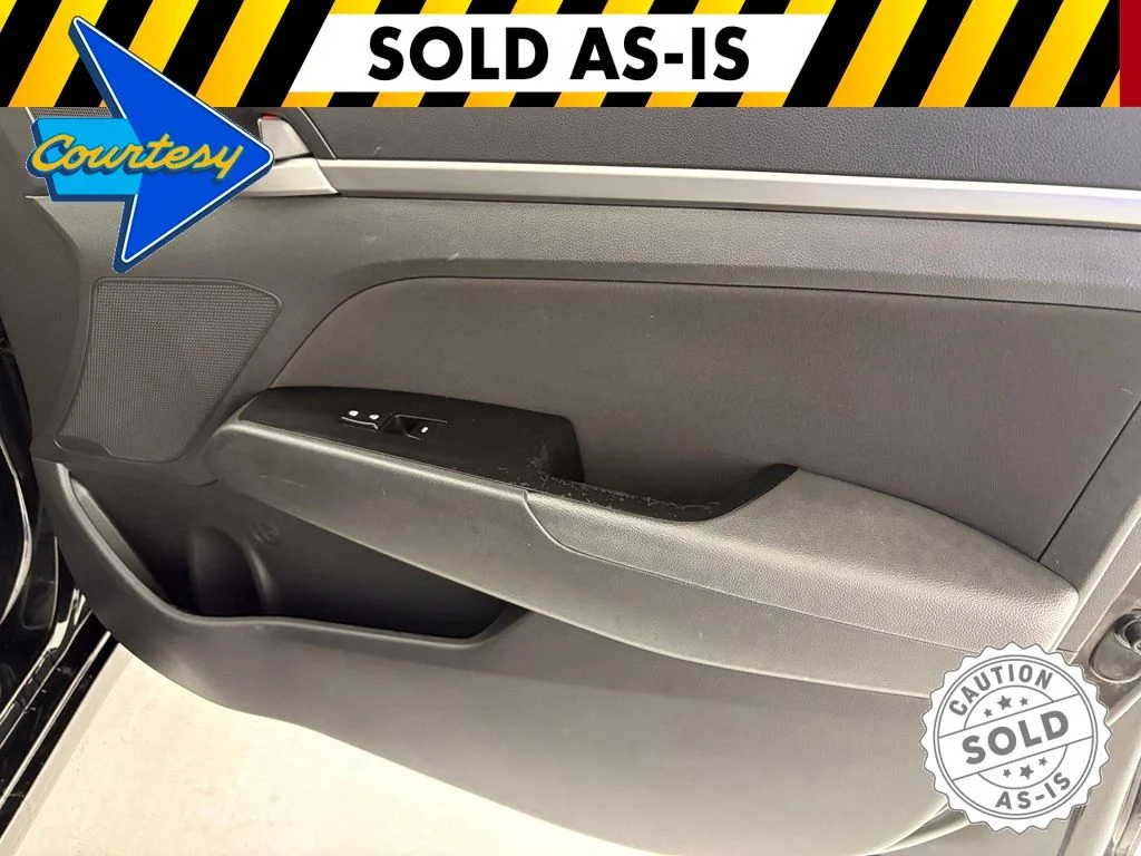Used 2018 Black Hyundai SEL image 37