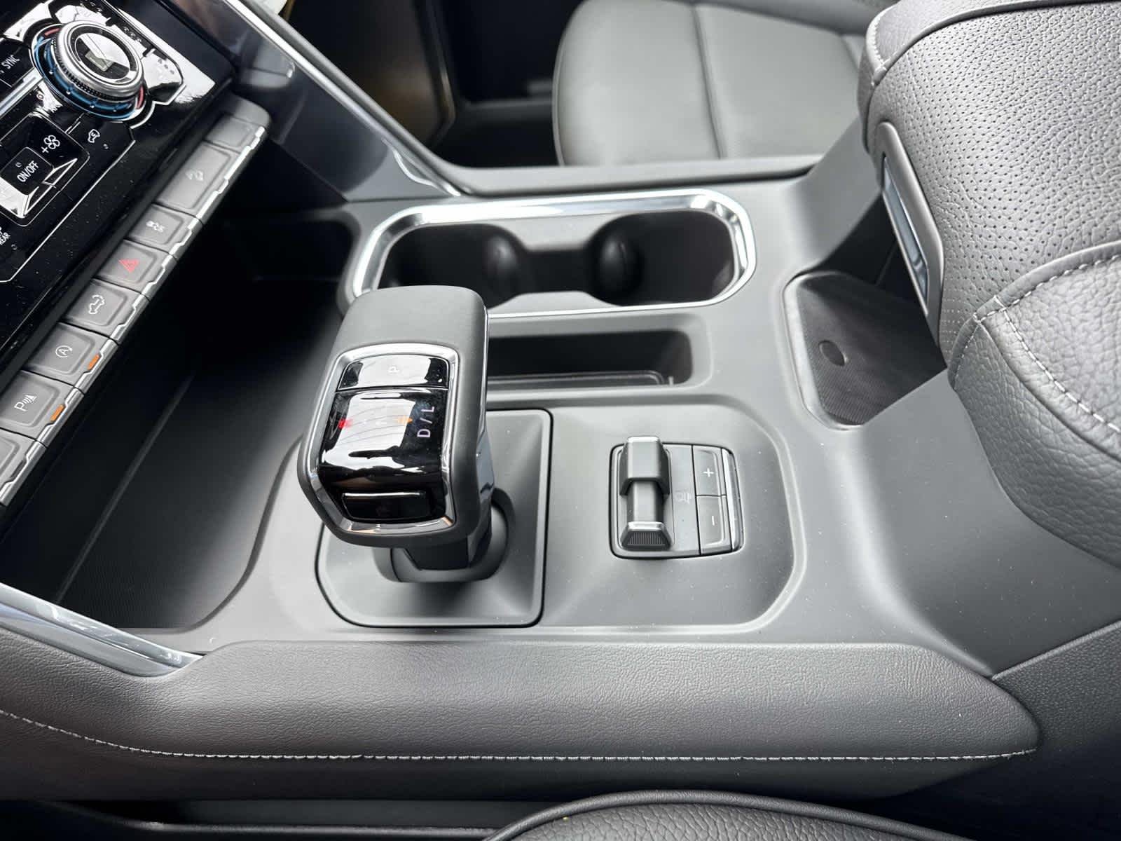 2026 GMC Sierra 1500 Denali - Photo 18