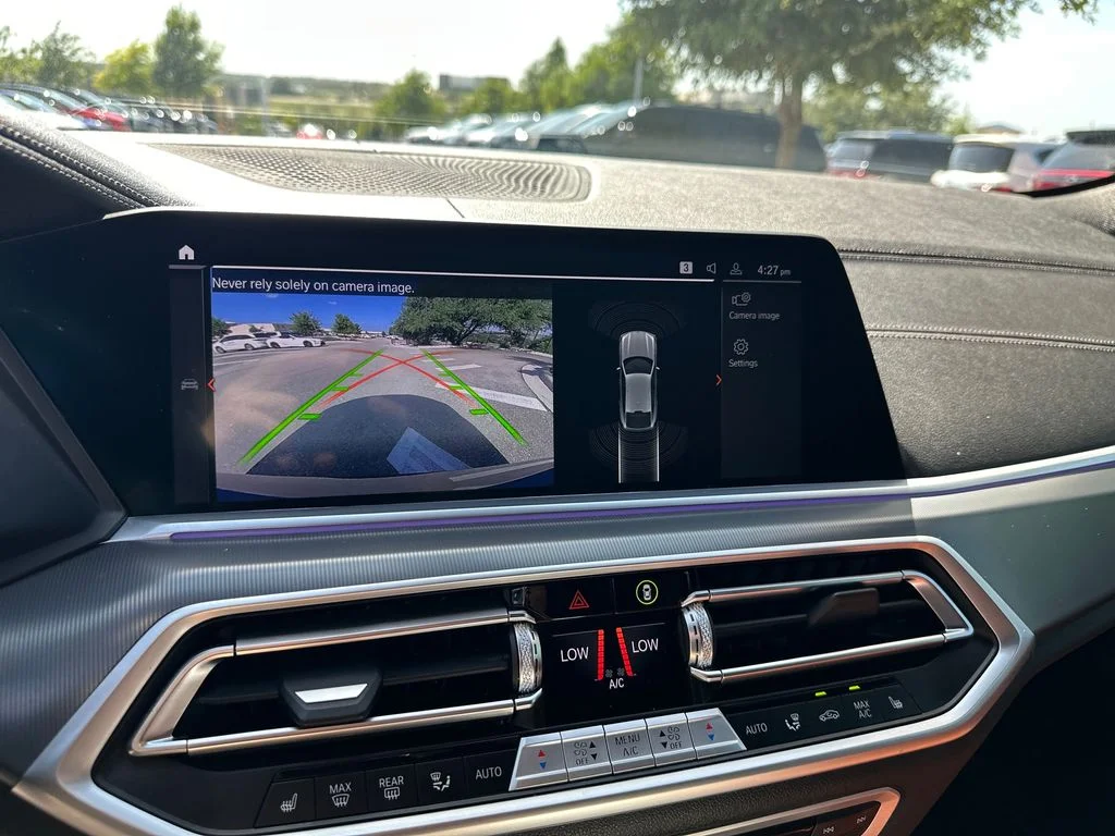 Used 2023 Blue BMW xDrive40i image 28