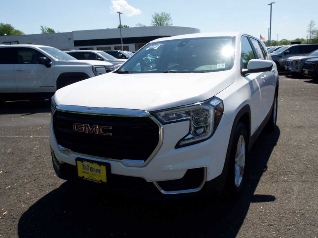 2024 GMC Terrain SLE FWD's photo