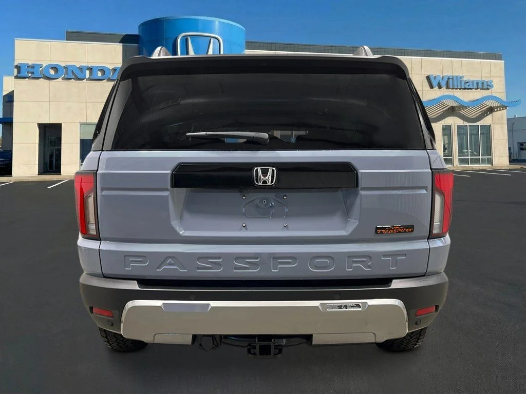 New 2026 SONIC GRAY PEARL Honda TrailSport Elite image 4