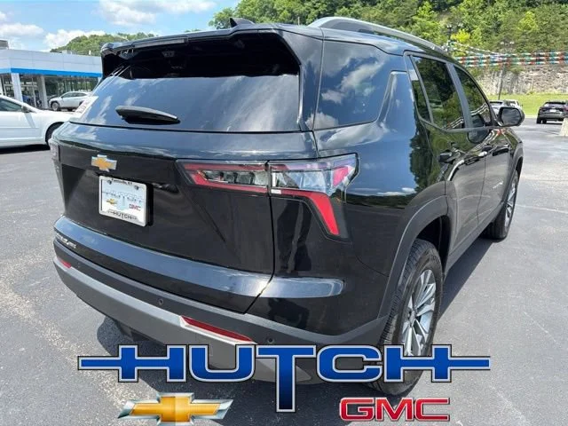 Used 2025 Mosaic Black Metallic Chevrolet LT image 3