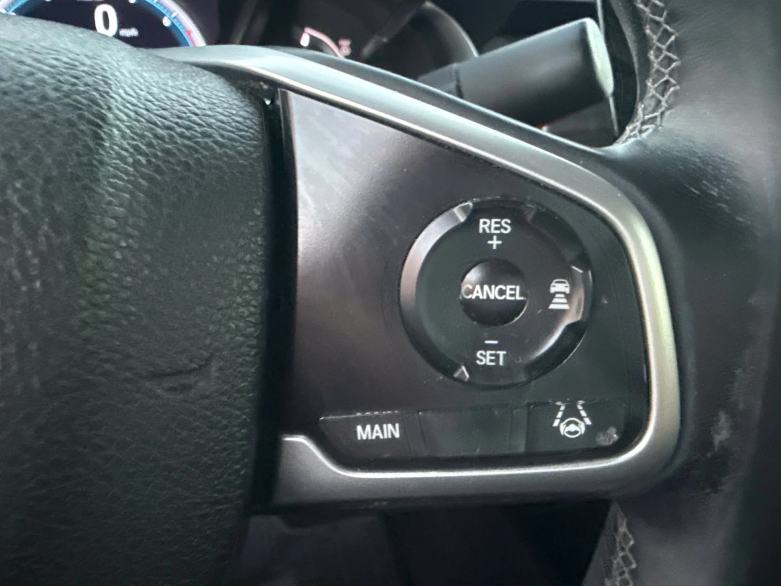 Used 2019 White Honda EX image 13