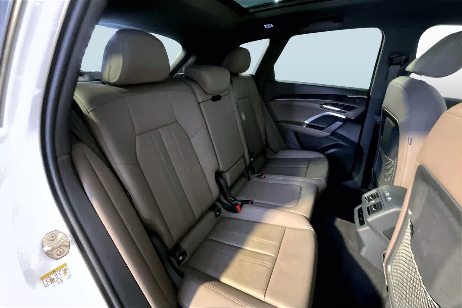 Used 2025 Arkona White Audi Premium image 20
