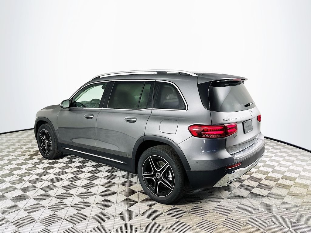 Used 2026  Mercedes-Benz GLB 250 image 5