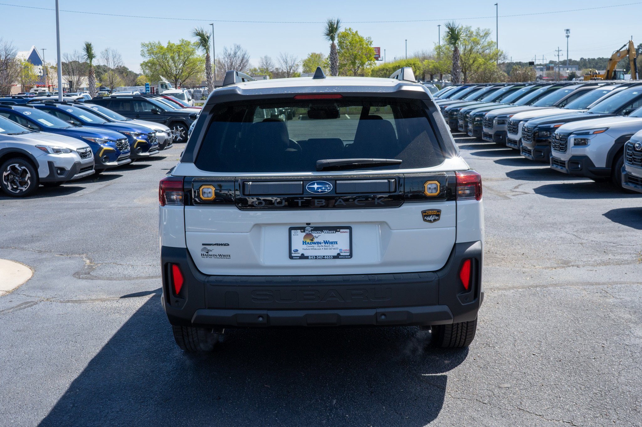 New 2026 CRYSTAL WHITE PEARL Subaru Wilderness image 4
