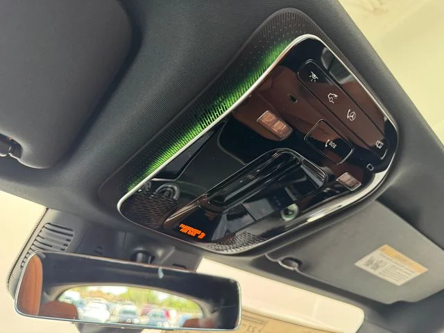 New 2027 Gray Mercedes-Benz GLC 300 image 35