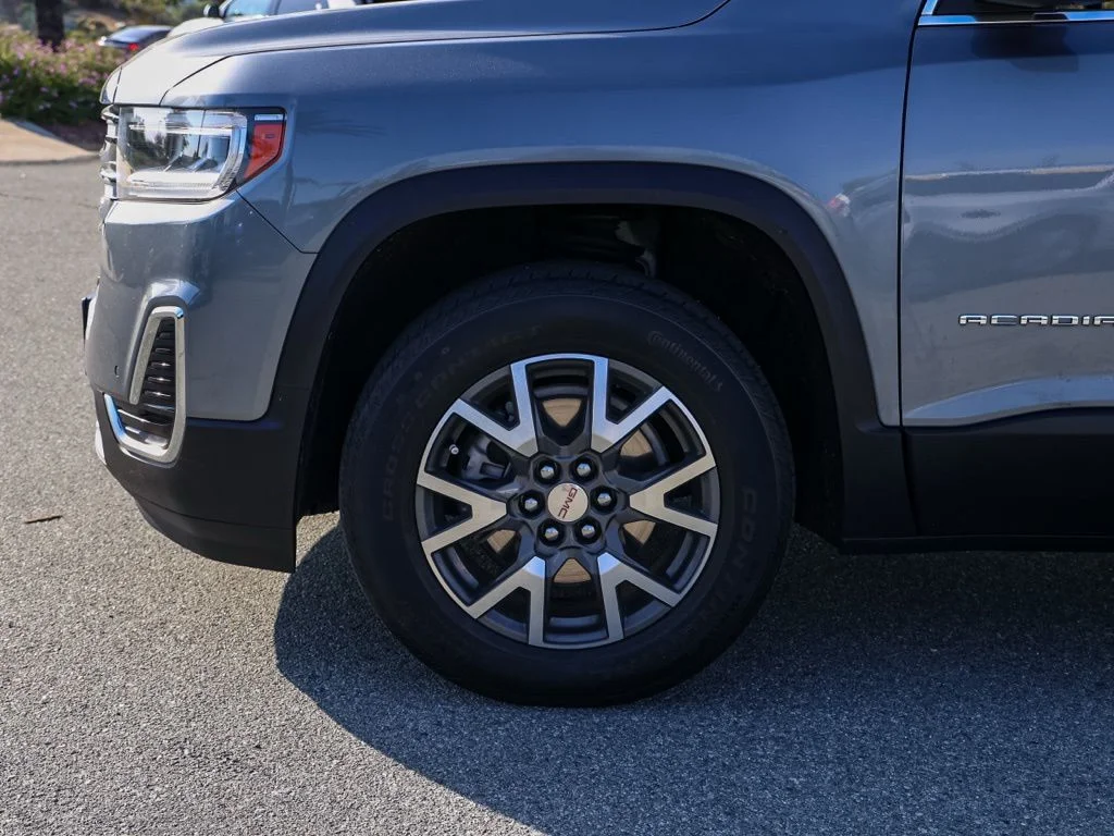Used 2022 Gray GMC SLE image 11
