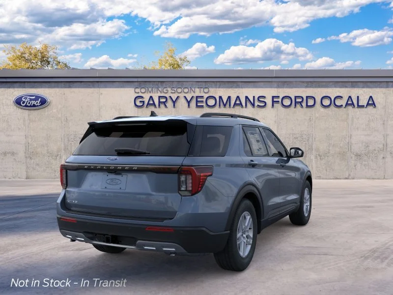New 2026 Vapor Blue Metallic Ford Active image 8