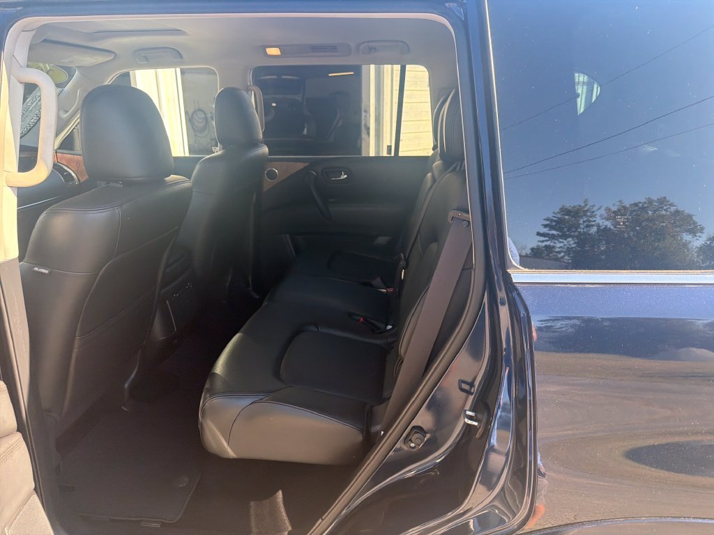 Used 2023 Blue Nissan SL image 14