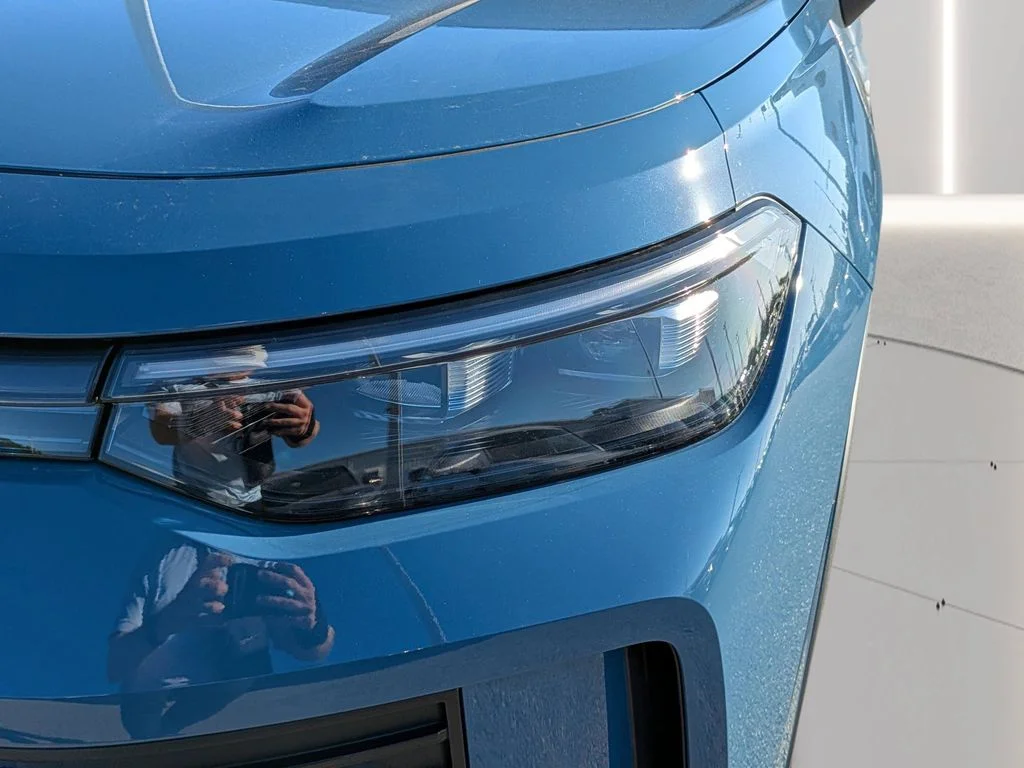 New 2026 Blue Volkswagen 2.0T SE image 7
