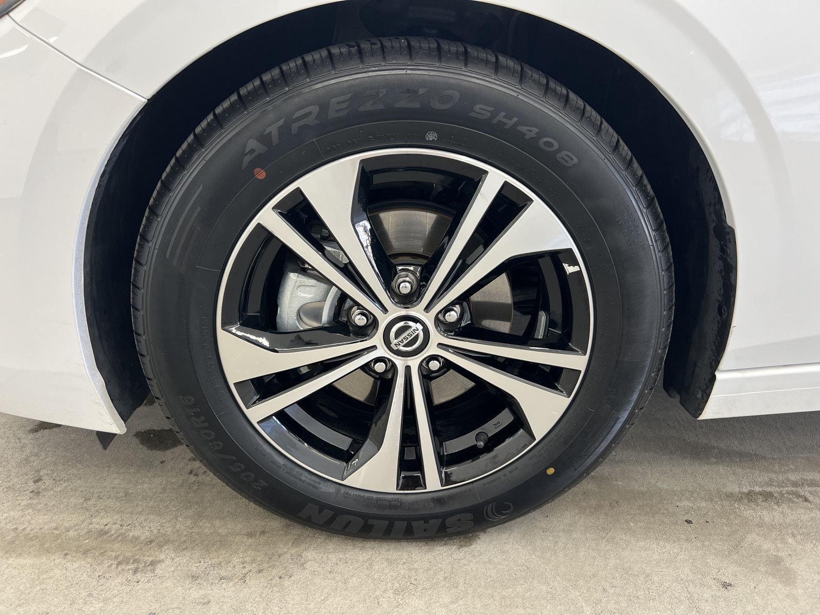 2022 Nissan Sentra SV - Photo 7