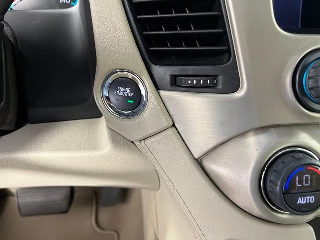 Used 2019 Onyx Black GMC Denali image 30