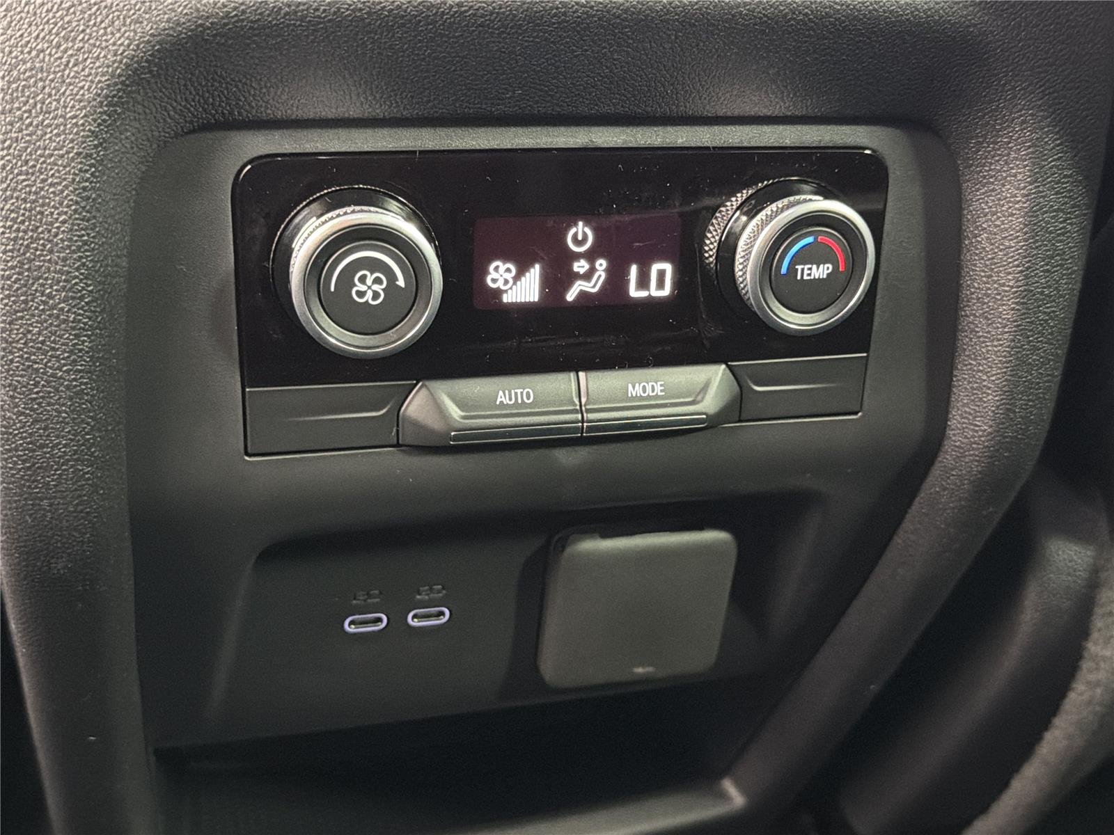 2026 Buick Enclave Sport Touring - Photo 23