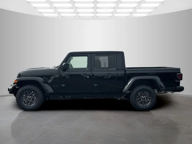 New 2026 Black Clear-Coat Exterior Paint Jeep Sport S image 4