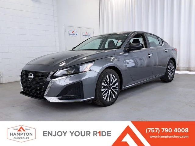 2025 Nissan Altima