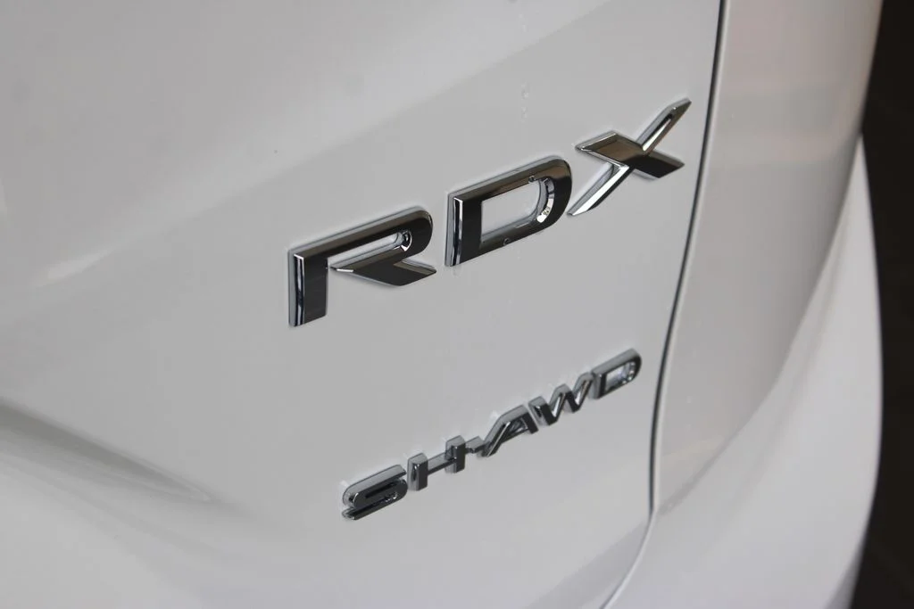New 2026 Platinum White Pearl Acura Technology Package image 34