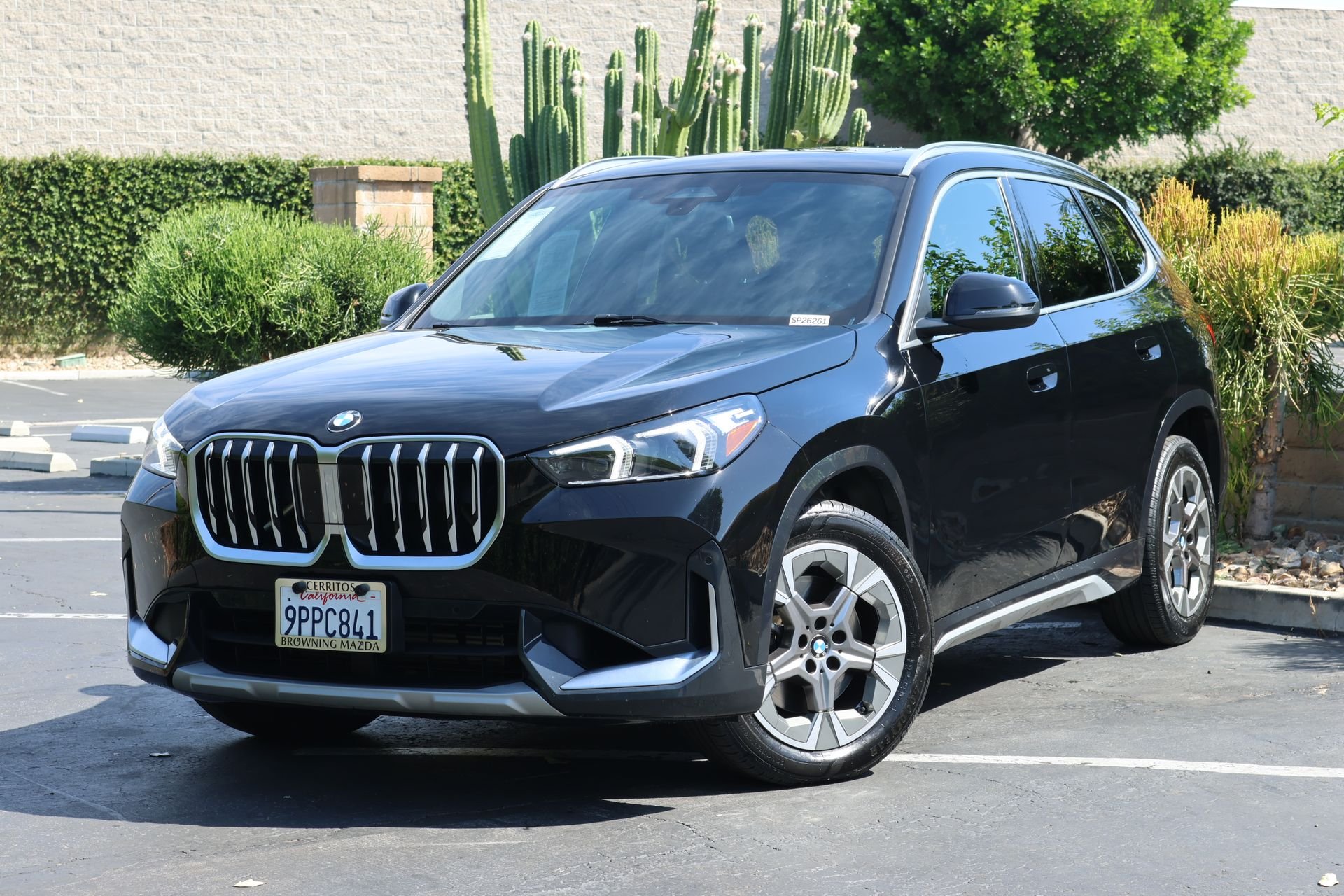 Used 2025 Black BMW xDrive28i image 1
