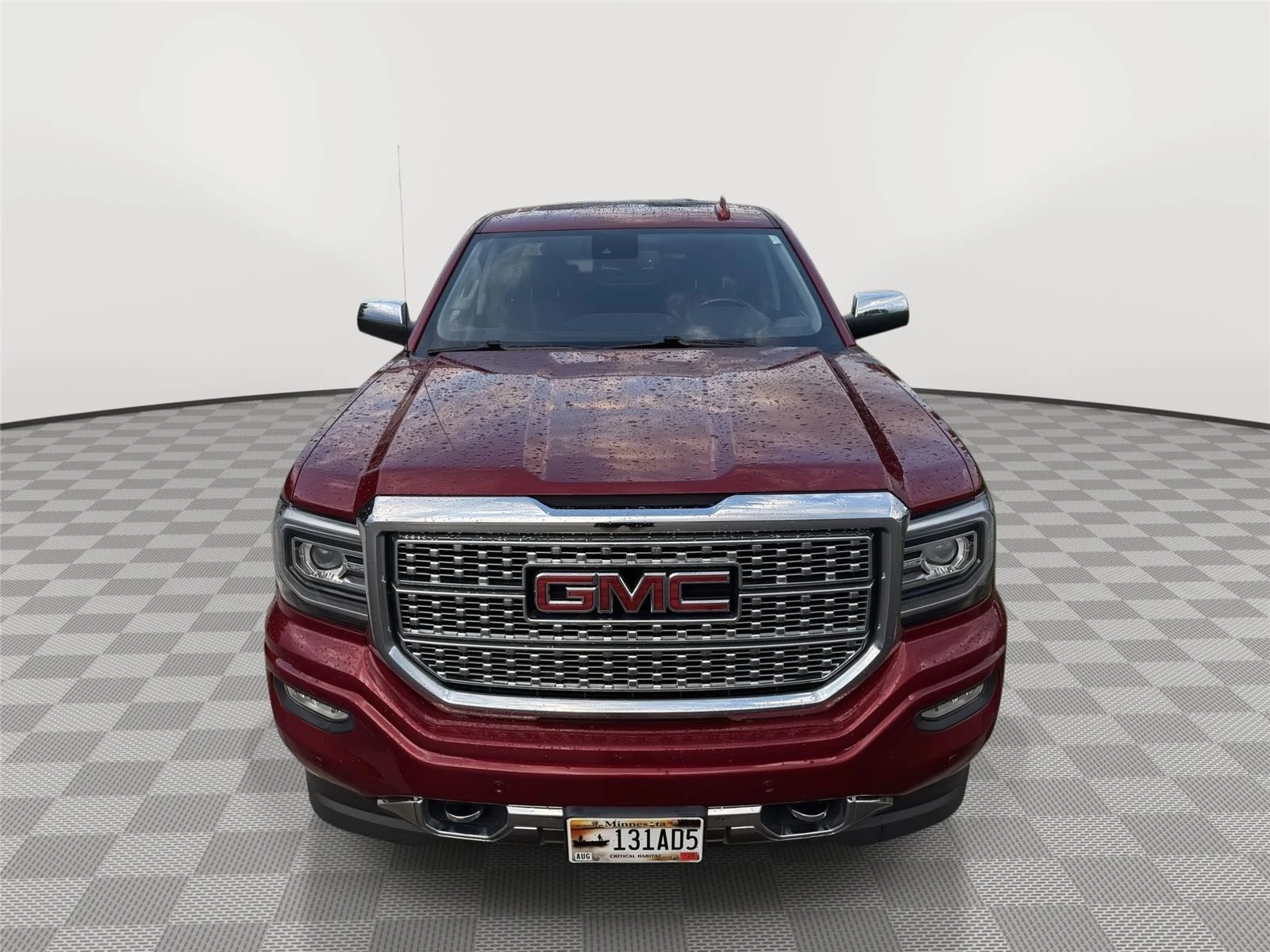 Used 2018 RED QUARTZ TINTCOAT GMC Denali image 3