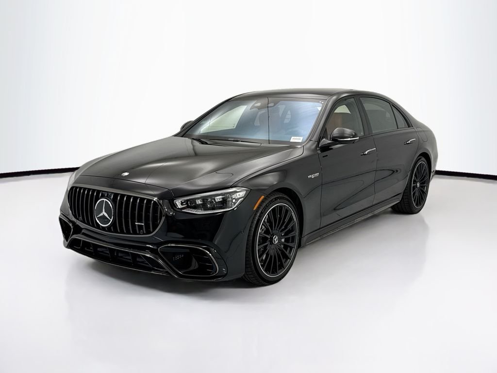 2026 Mercedes-Benz S-Class AMG S 63 E-Performance's photo