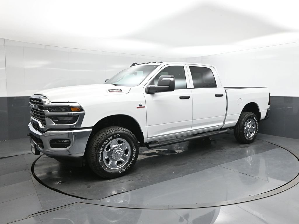 New 2026 Bright White Clearcoat RAM Tradesman image 34
