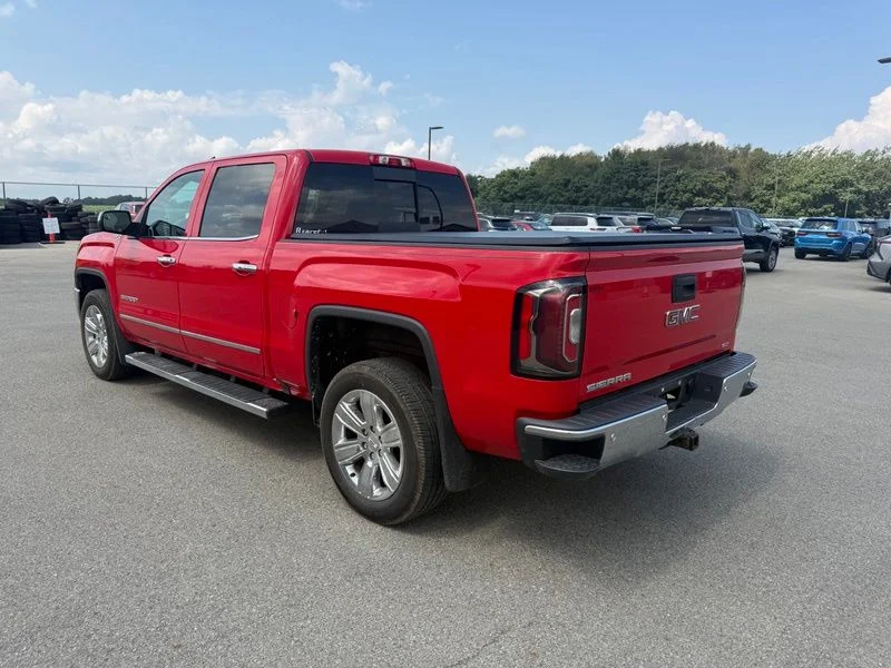 Used 2018 Red GMC SLT image 18