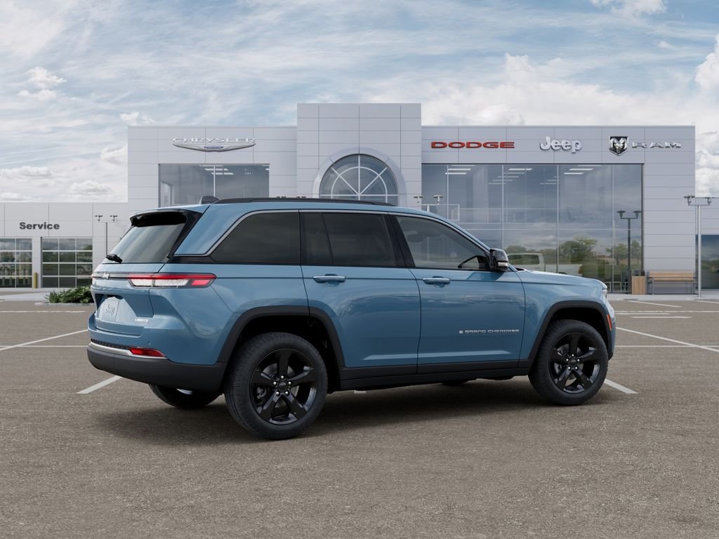 New 2026 Steel Blue Exterior Paint Jeep Limited image 4