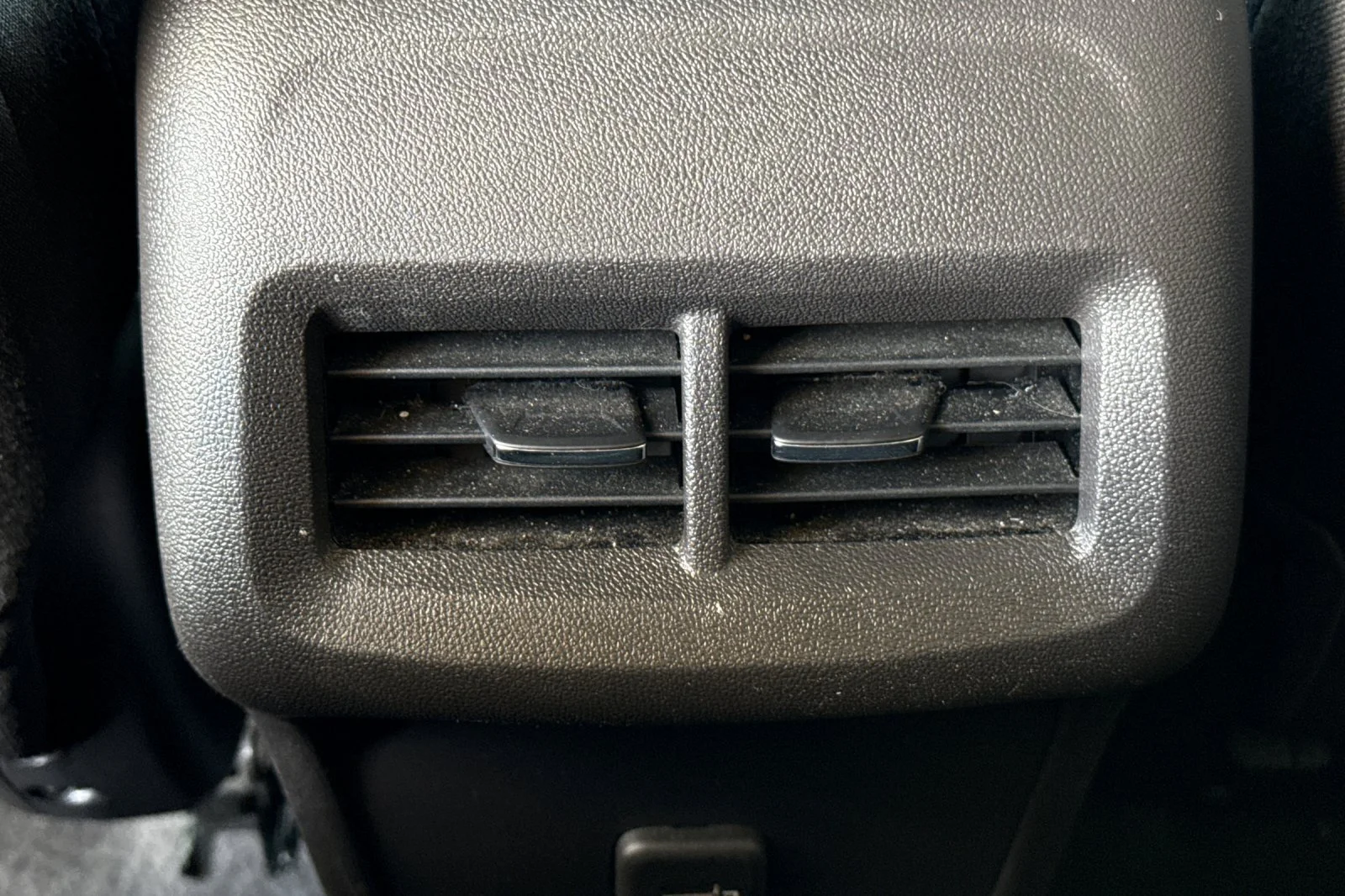 2024 GMC Terrain SLE - Photo 17
